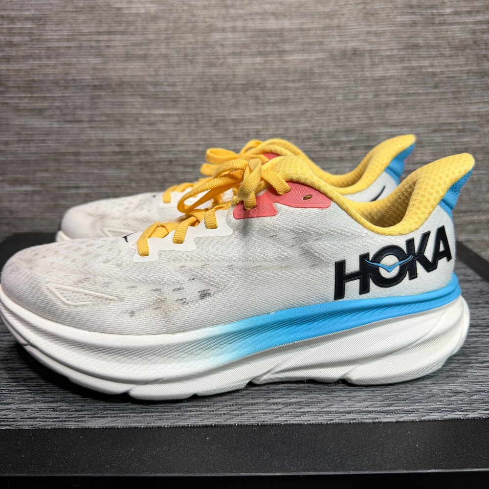 Hoka Clifton 9 - Women's 8 B White Running Shoes 1127896 BSW Mesh